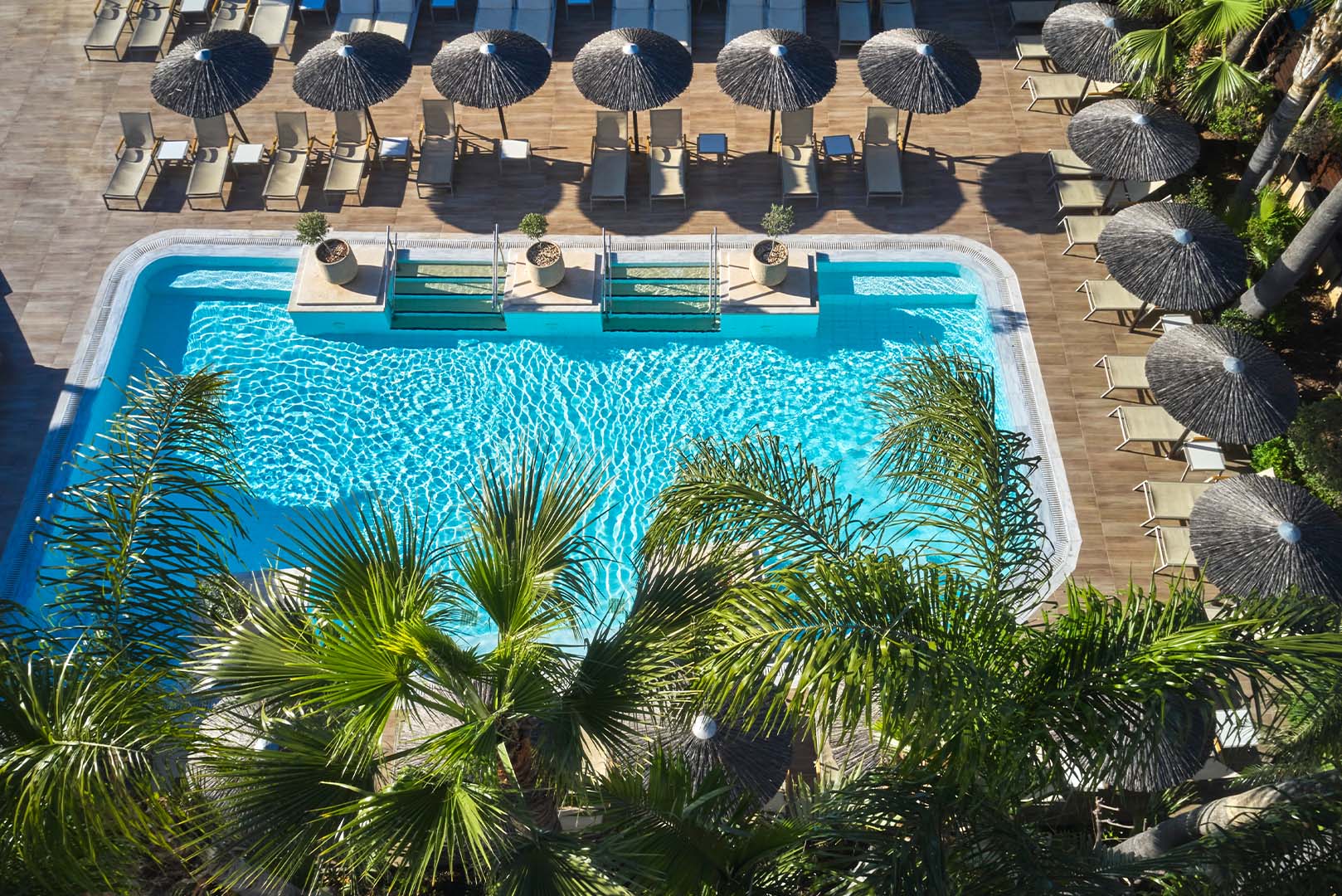 Relaxing_Pool_(adults_only)