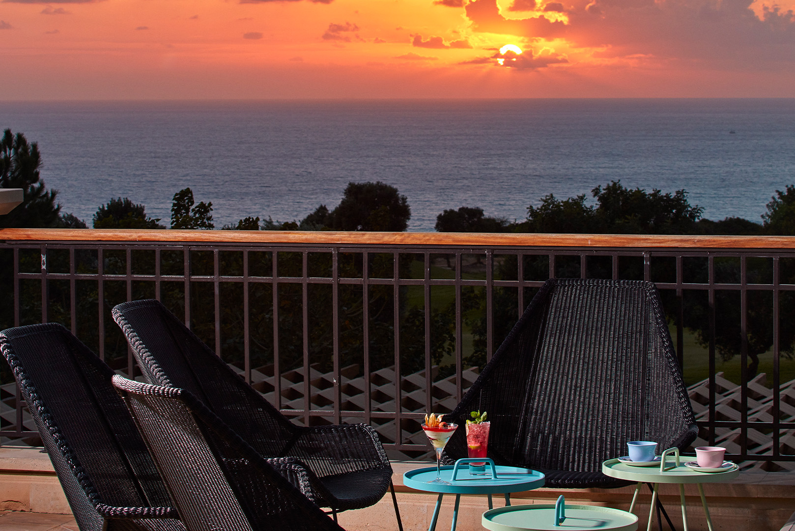 Sunset_Bar